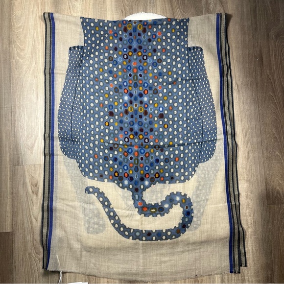 Inouitoosh Tiger wool cashmere scarf - Picture 2 of 4